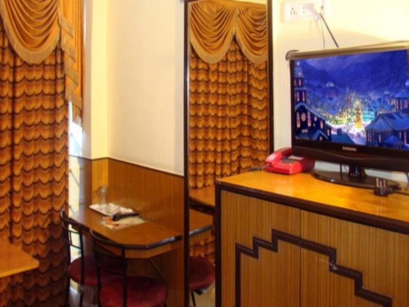 Swagatam International Hotel Колката Екстериор снимка